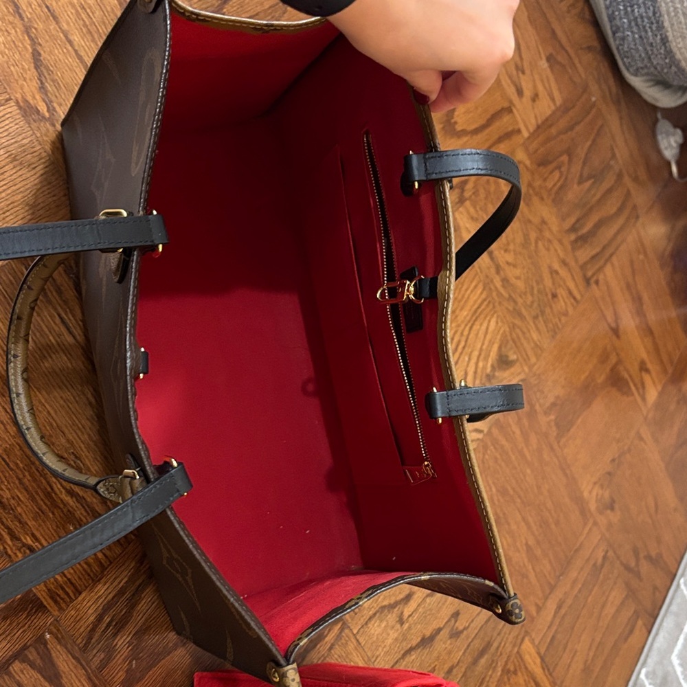 Louis Vuitton On The Go Tote GM reverse monogram - Picture 4 of 11